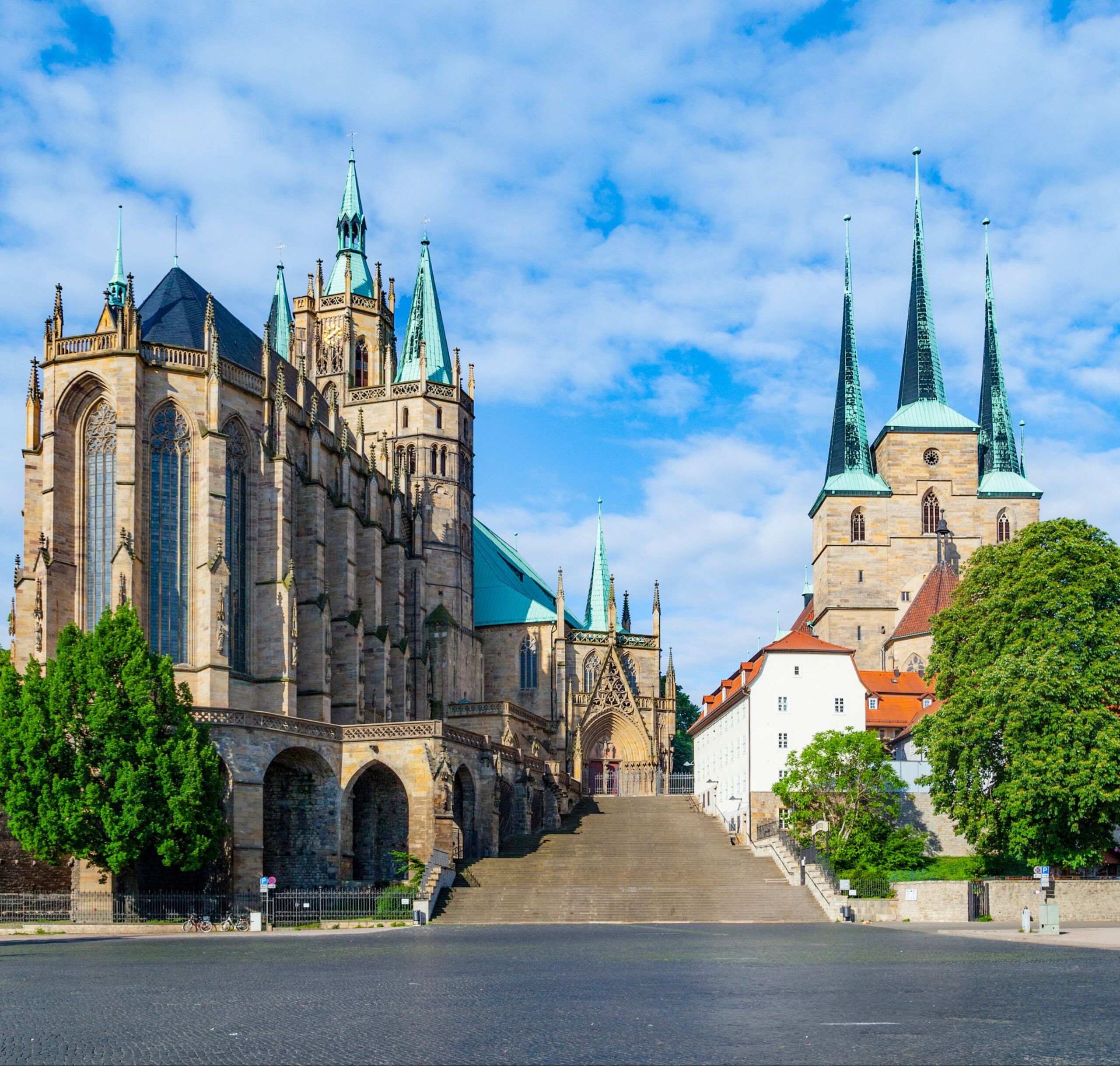 Erfurt Kirche Bäume Weg